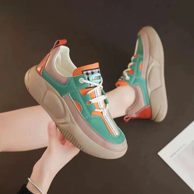 Damen Sportliche Sneakers mit multidimensionalem Profil und atmungsaktiver Oberflächentechnologie EB