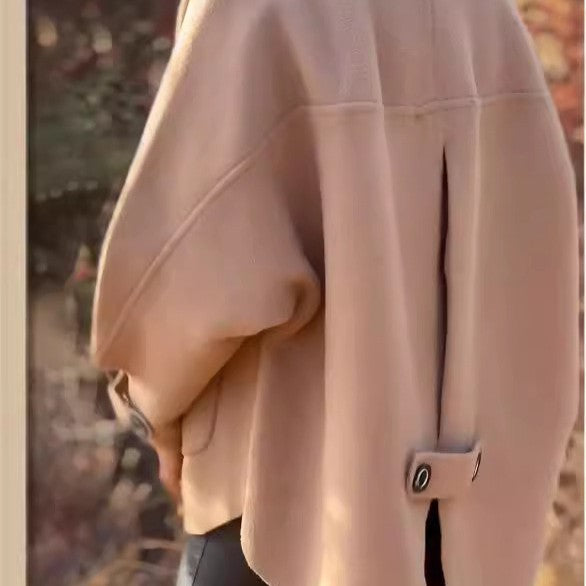 Damen modische und warme Wollejacke mit praktischen Taschen EB