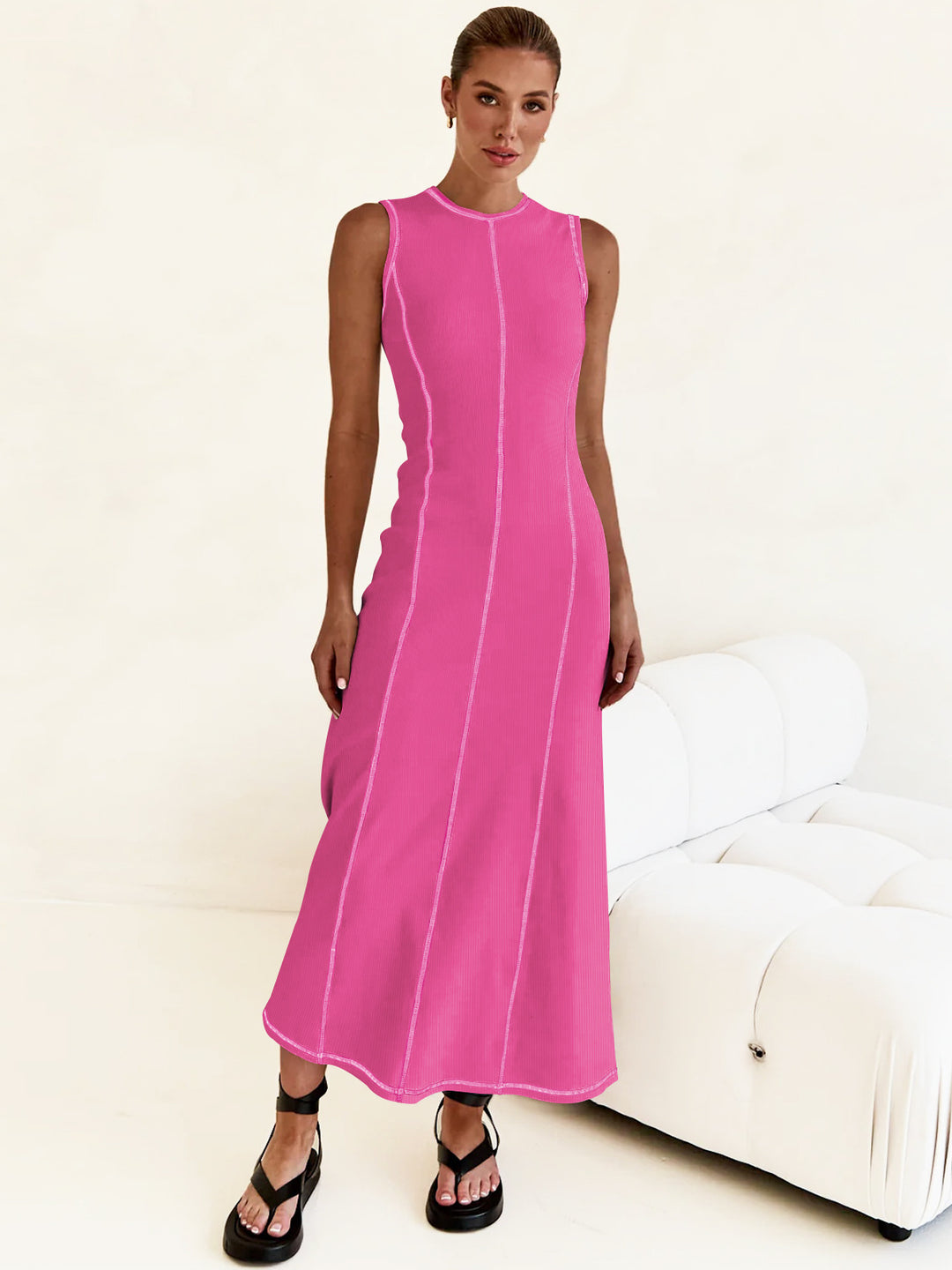 Damen Elegantes Maxikleid mit subtilen Nähdetails EB