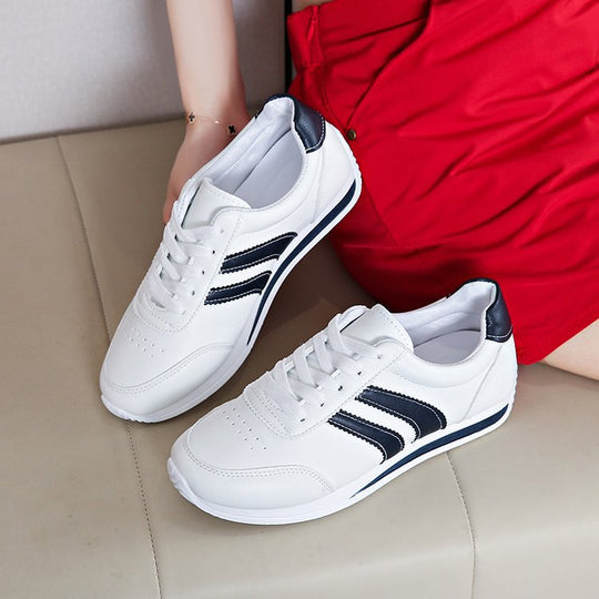 Damen Bequeme Freizeitsneaker mit atmungsaktiver Oberflächenstruktur EB
