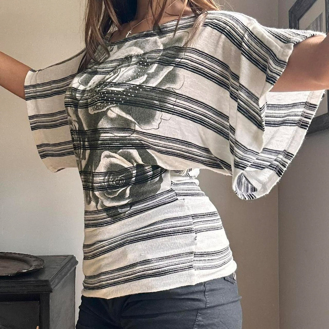 Damen Oversized T-Shirt mit floralem Streifenmuster und eleganter Passform EB