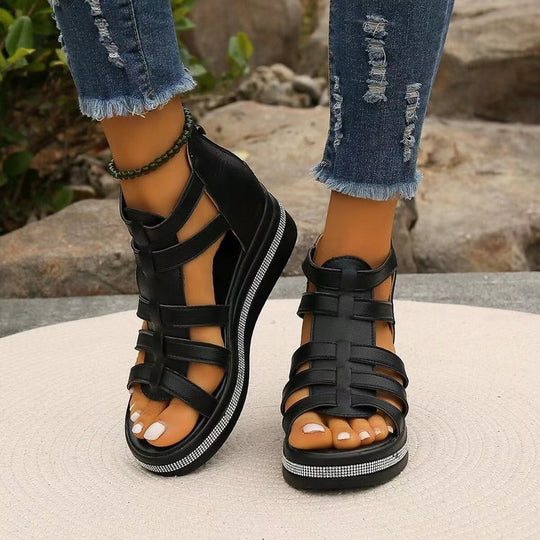 Damen Keil-Sandalen mit Gladiator-Riemen, Reißverschluss und gepolstertem Plateau EB