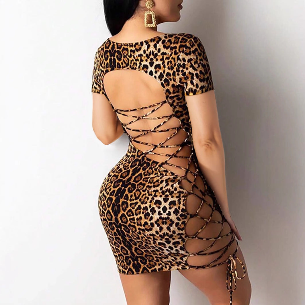 Damen Wickelkleid mit Leopardendruck und Off-Shoulder Design EB
