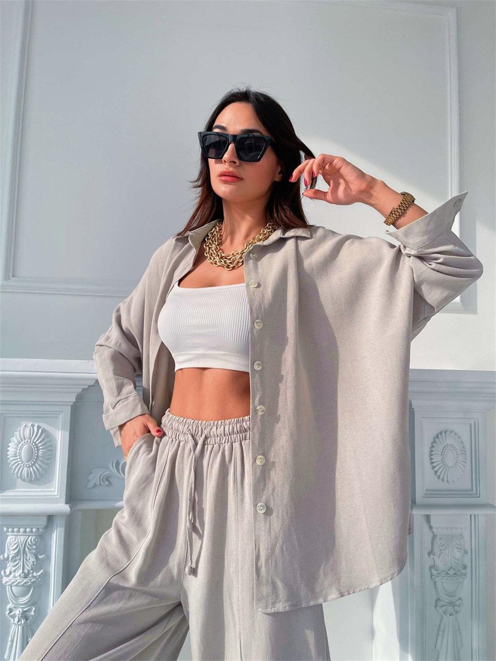 Damen Oversized Hemdbluse aus leichtem Material mit Knopfleiste EB