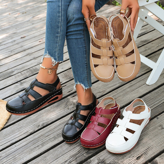 Damen Freizeitsandalen mit verstellbarem Riemendesign EB