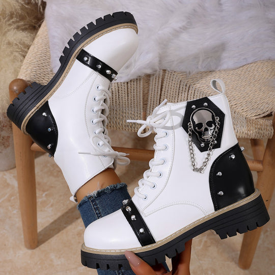 Damen modische Schnürstiefel mit dekorativen Nieten und Kettenanhänger EB