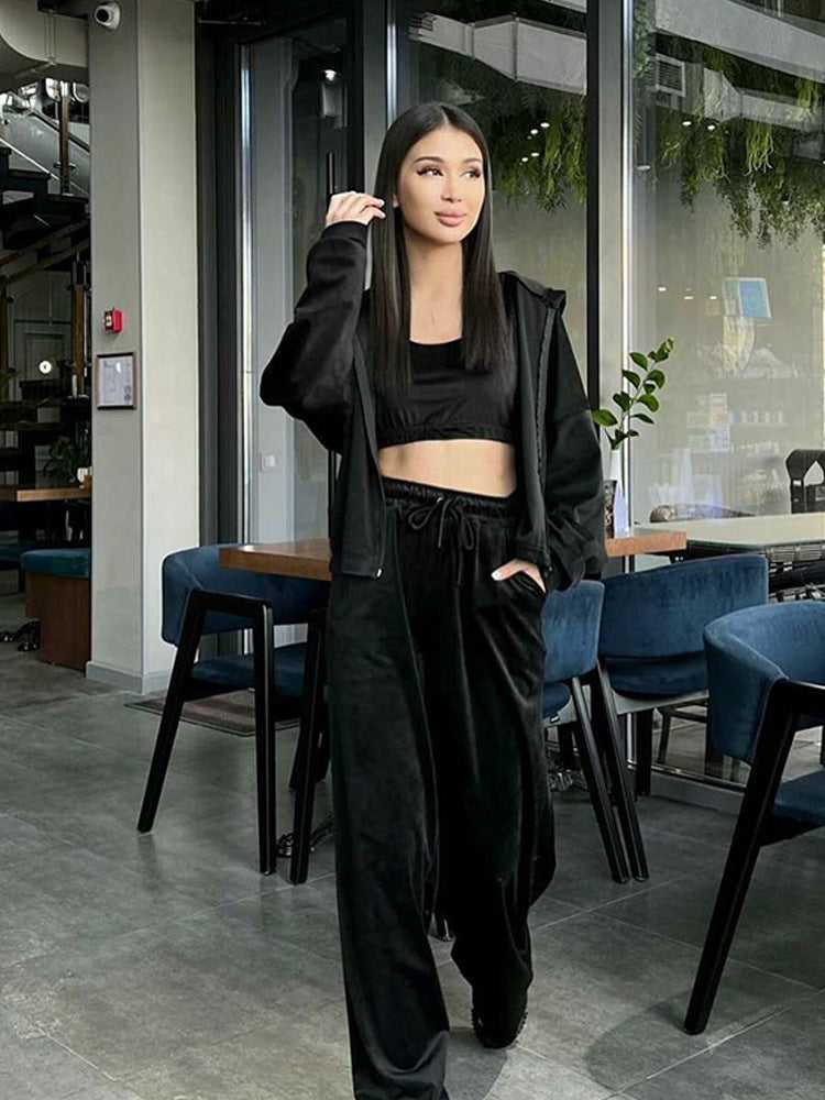 Damen weiches Velours-Lounge-Set mit kurzem Reißverschluss, extra langen Tunnelzügen und hochgeschnittener Komforthose Eichborn Berlin