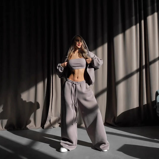 Damen gekürztes Scuba-Hoodie mit oversized Kapuze und elastischer High‑Waist Jogginghose Eichborn Berlin
