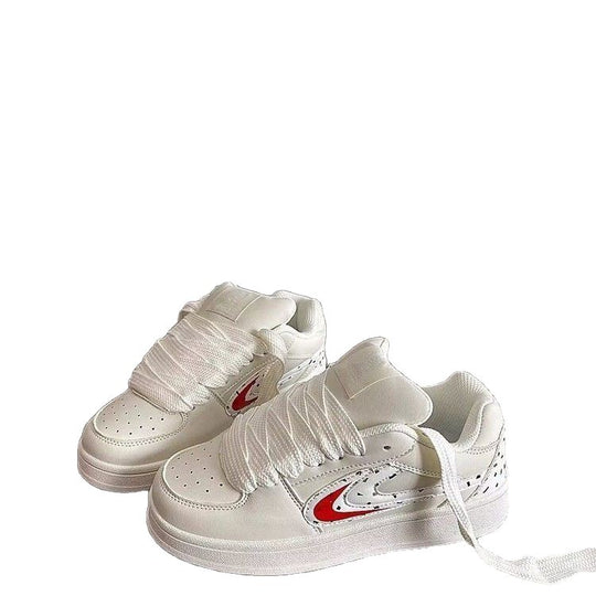 Damen Sportliche Sneakers mit einzigartigen Designelementen EB