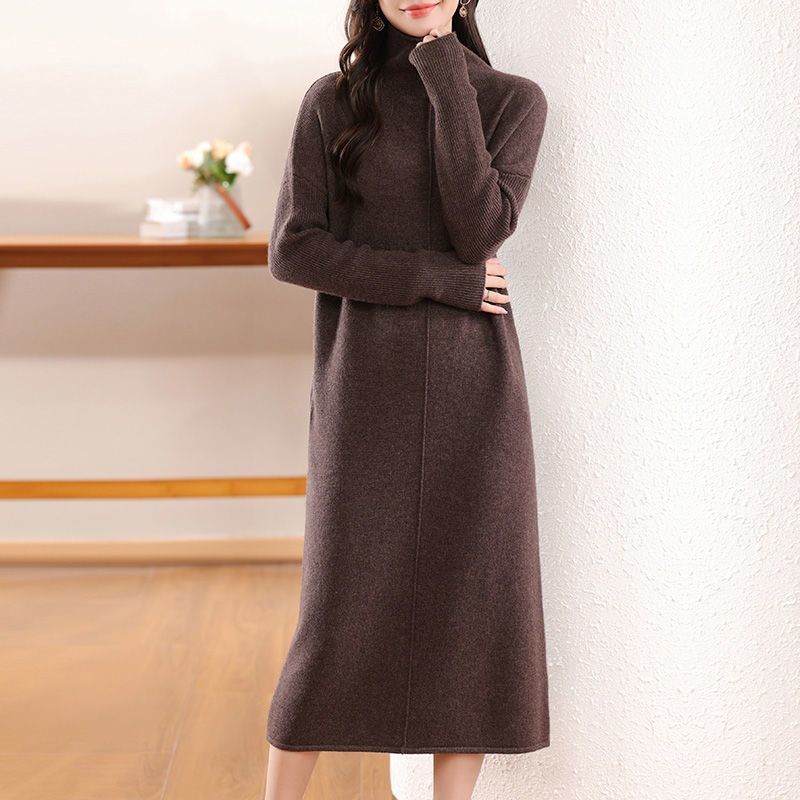 Damen Elegantes Strickkleid mit Rollkragen und Oversized-Schnitt EB