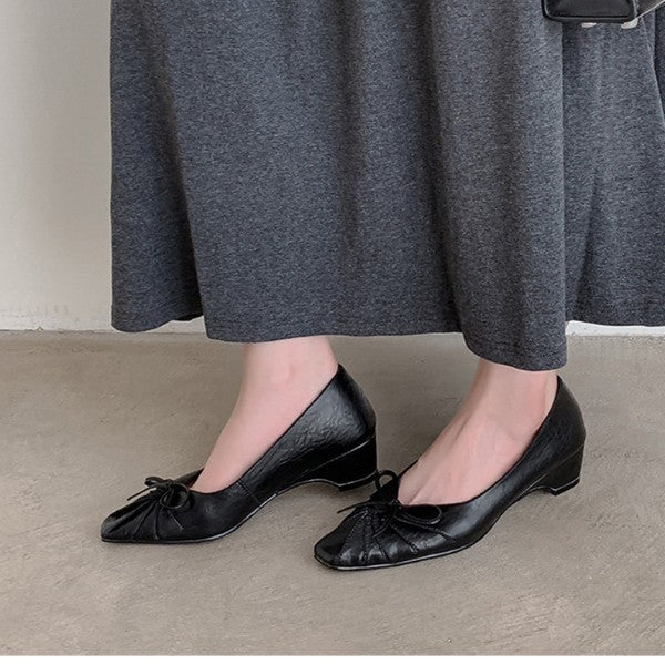 Damen elegante Ballerina-Schuhe mit modischem Schleifendetail und komfortablem Blockabsatz EB