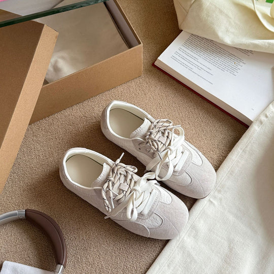 Damen Sneakers mit hochgradig atmungsaktiven Materialien und sportlicher Dämpfungstechnologie EB