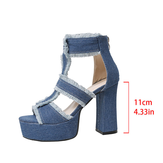 Damen High Heel Sandalen mit fransigen Details und Plateau EB