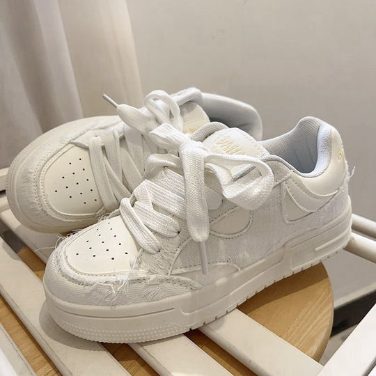 Damen Sportliche Sneakers mit strapazierfähiger Oberflächenstruktur und rutschfester Sohle EB