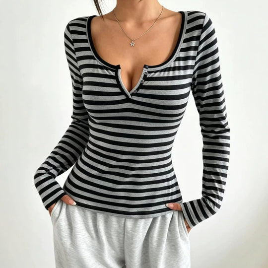 Damen nan tailliertes gestreiftes Langarmshirt mit tiefem Rundhalsausschnitt und dekorativer Knopfleiste EB