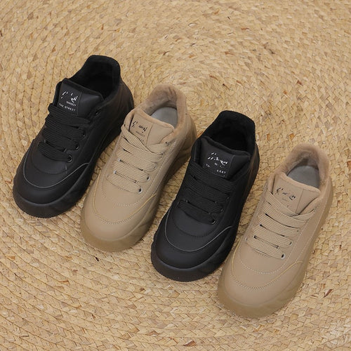 Damen Chunky Sneaker mit hochgezogenem Design und rutschfester Sohle EB