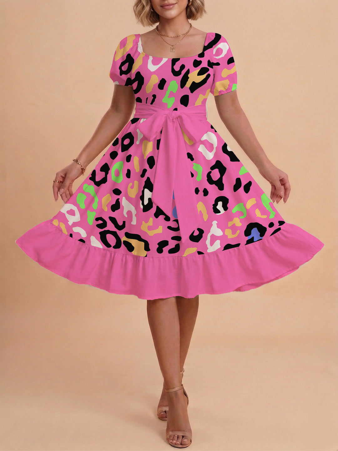 Damen Sommerliches Blumenkleid mit taillierbarem Gürtel und voluminösen Ärmeln EB