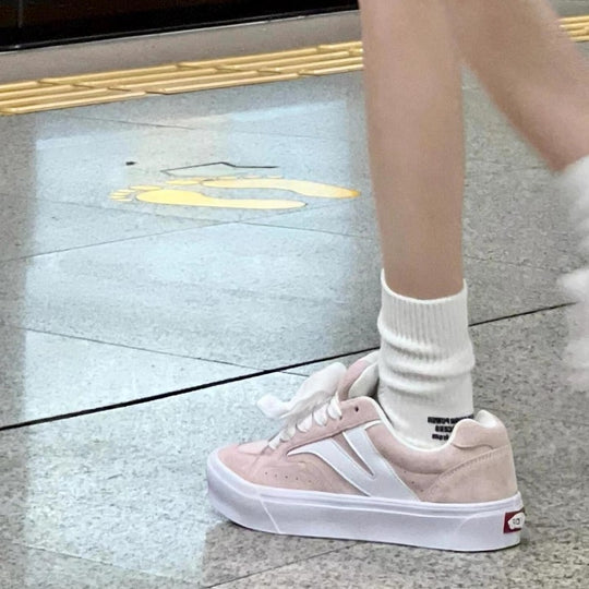 Damen Trendige Sneakers mit hohem Komfort und sportlicher Sohle EB