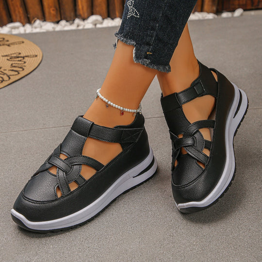 Damen Freizeit-Sneakers mit durchbrochenem Design und komfortablem Fußbett EB