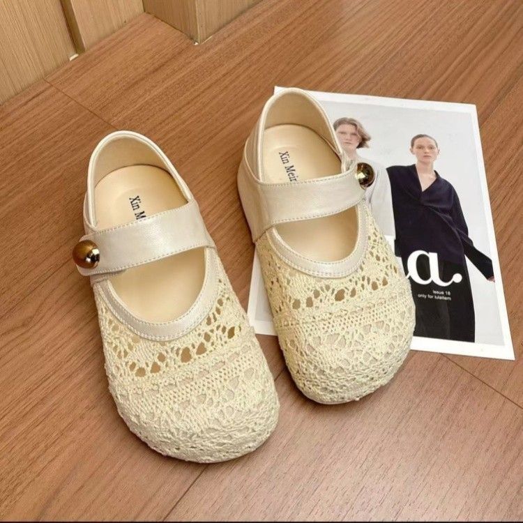 Damen Clogs mit modischem Riemchen und eleganten Akzenten EB