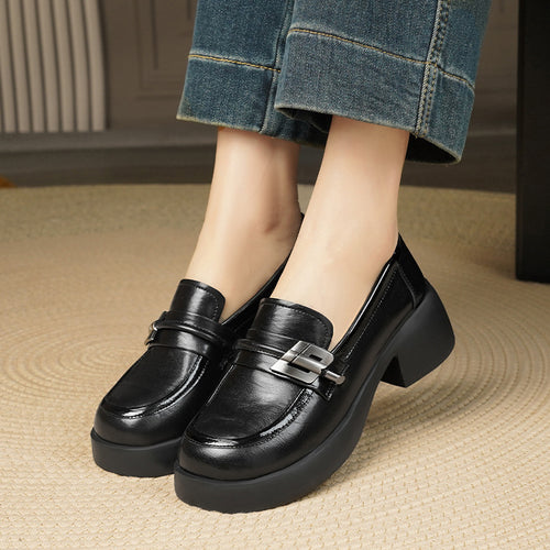 Damen Elegante Blockabsatz Mokassins mit modischem Schnallen-Detail EB