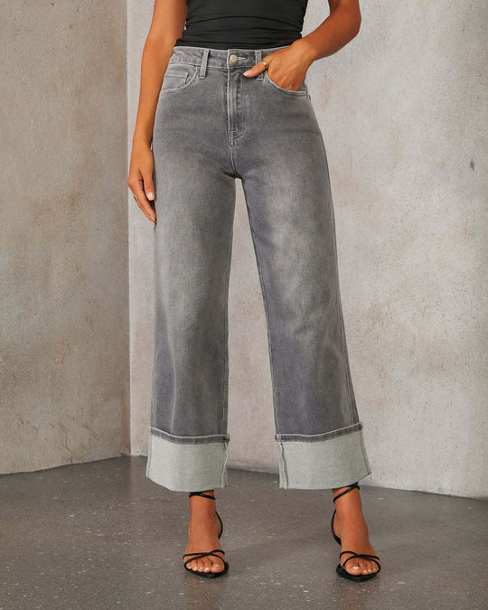 Damen Weit geschnittene Jeans mit umgeklapptem Saum EB