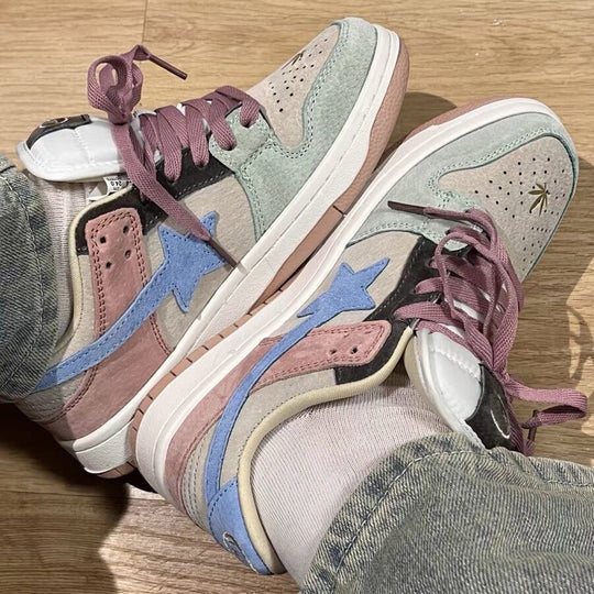 Damen Fashion-Sneaker mit modischem Retro-Design und trendigen Applikationen EB