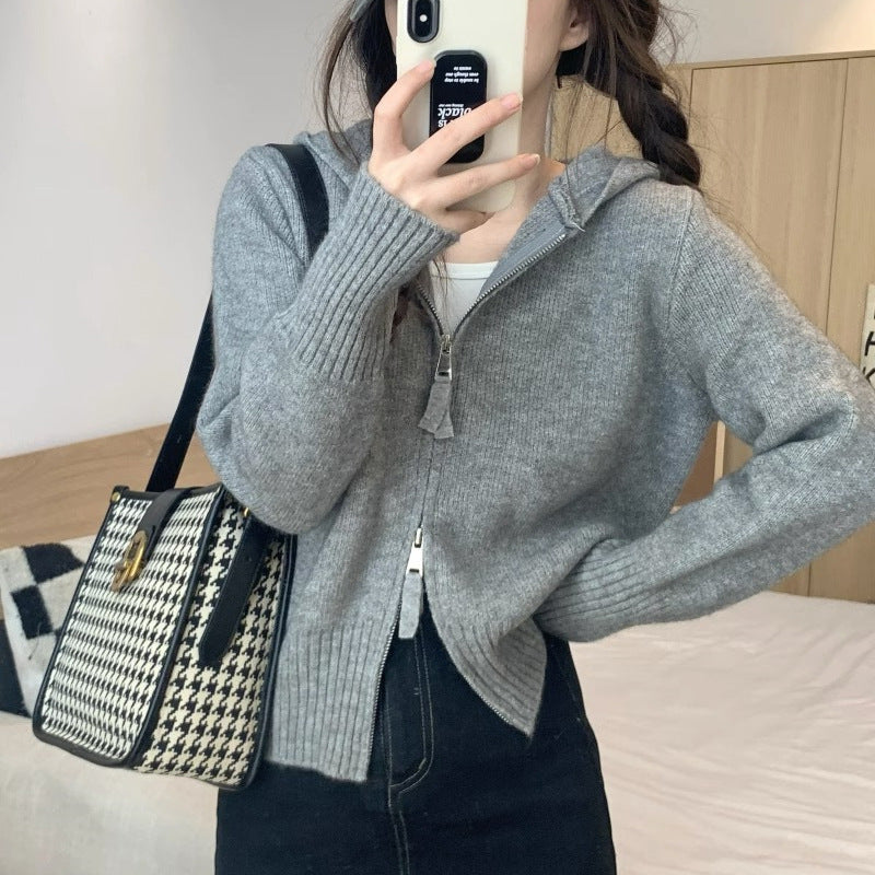 Damen Strickjacke mit hohem Kragen und Reißverschluss EB