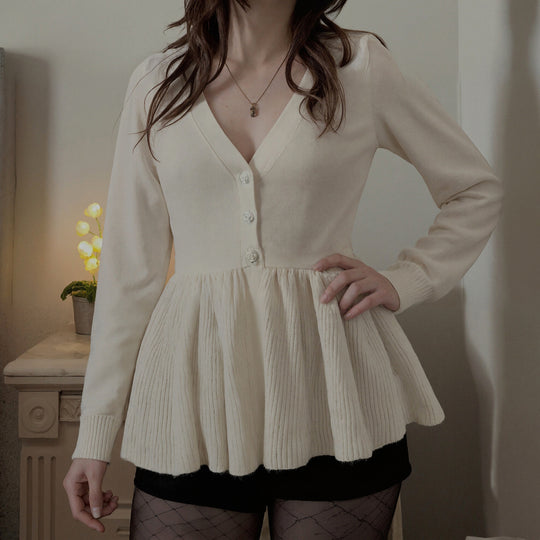 Damen nan geripptes Langarm-Top mit Empire-Taille, zierlicher Knopfleiste und Spitzenbesatz EB