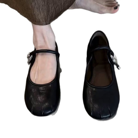 Damen elegante Ballerinas mit modischem Riemchen und dekorativem Schmuckdetail EB
