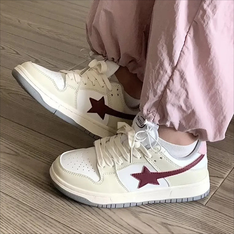 Damen Sneakers mit sportlichem Design und dämpfender Sohle EB