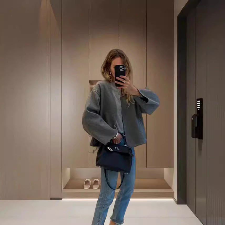 Damen oversized Wolljacke mit elegantem Schnitt und lässigem Look EB