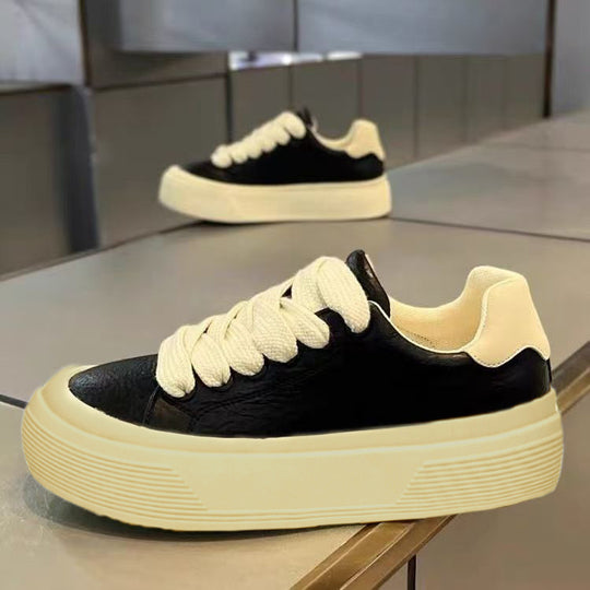 Damen Trendige Sneaker mit verstärktem Fersenbereich und rutschfester Sohle EB
