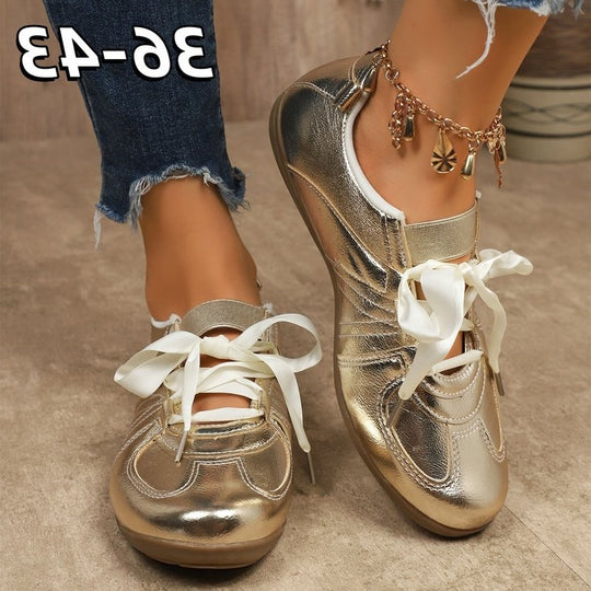 Damen modische Sneakers mit schimmernder Oberflächenstruktur und satinartigen Schnürsenkeln EB