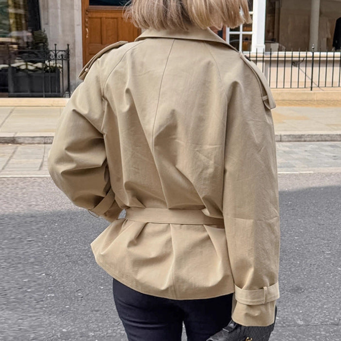 Damen modische Trenchcoatjacke mit Gürtel und großzügigem Schnitt EB