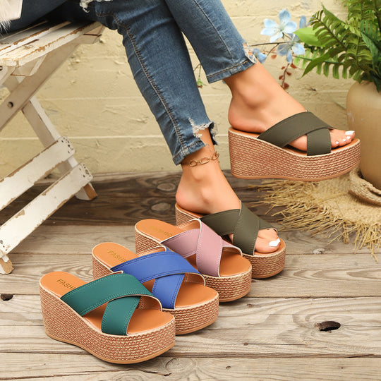 Damen Wedge-Pantoletten mit dekorativem geflochtenem Detail und rutschfester Sohle EB