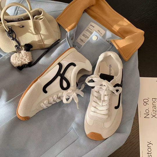 Damen Sneakers mit luxuriösem Wildleder und atmungsaktivem Mesh von EB