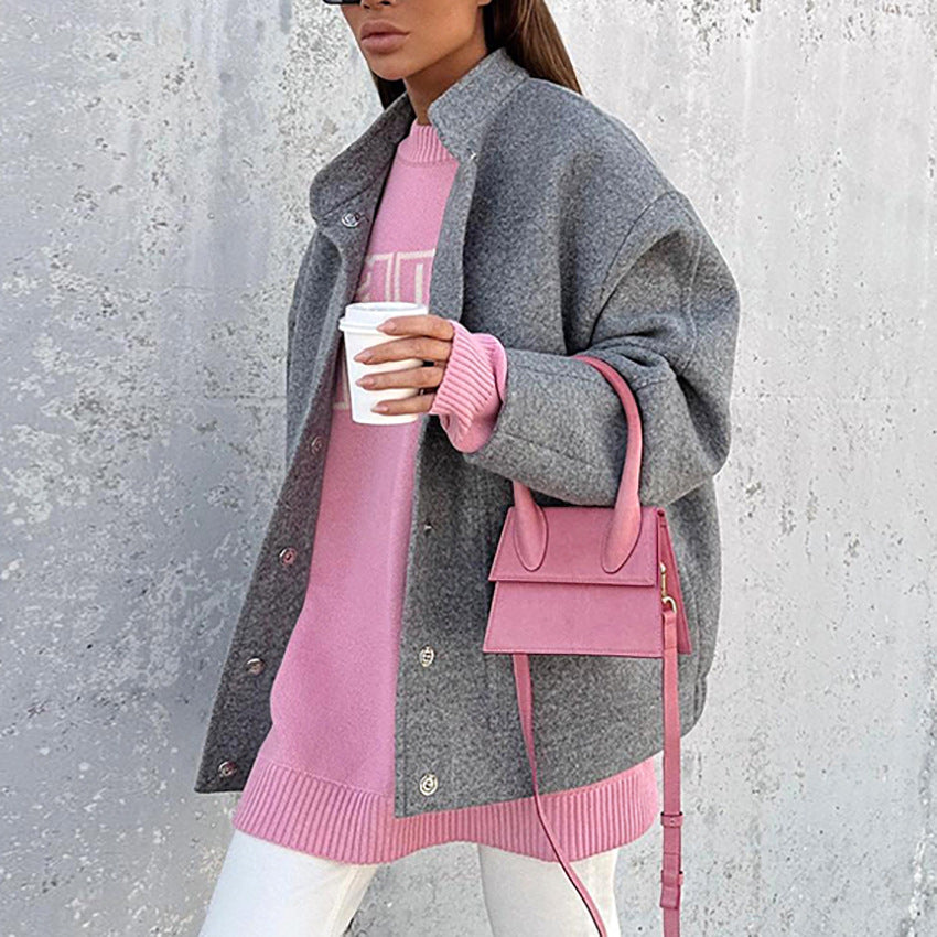 Damen Oversized Wolljacke mit hidden Knopfverschluss und praktischen Taschen EB