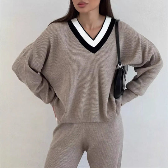 Damen gemütlicher V-Ausschnitt Pullover mit gestreiftem Kragen EB