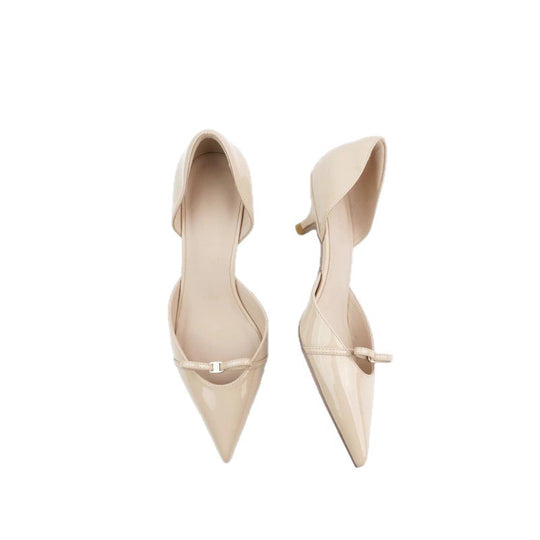 Damen Elegante Lack‑D'Orsay‑Pumps mit spitzer Zehenkappe, niedrigem Kittenabsatz und zartem Zierriemchen EB
