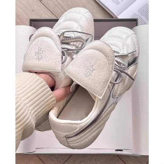 Damen Sportliche Sneakers mit modischen Details und atmungsaktiver Sohle EB
