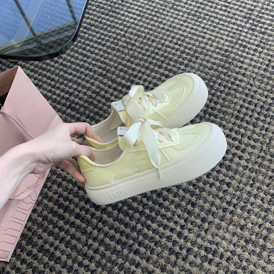 Damen Sneakers mit eleganter Schleifenverzierung und atmungsaktiver Oberfläche EB