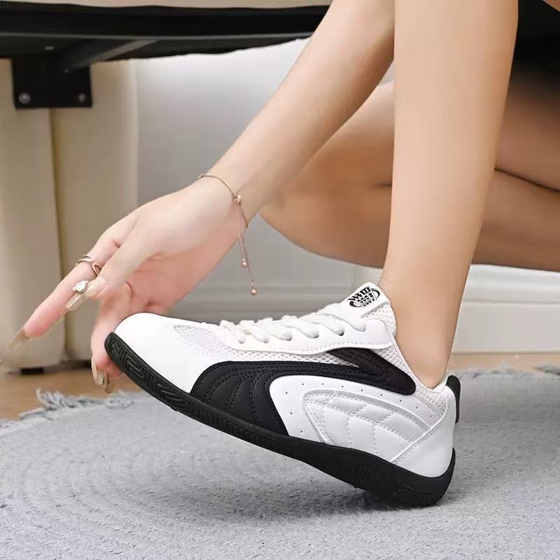 Damen Sportliche Turnschuhe mit rutschfester Sohle EB