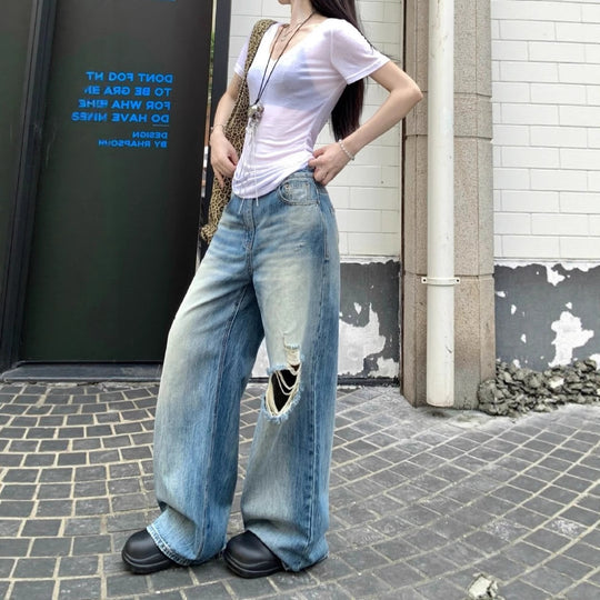 Damen Weit geschnittene Destroyed Jeans mit lässigem Schnitt und modischen Riss-Details EB