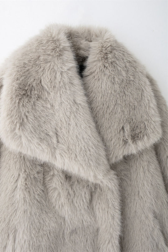 EB | Faux-Fur-Schalkragenjacke
