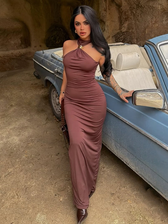 Damen Maxikleid mit asymmetrischem Ausschnitt und elegantem Design EB