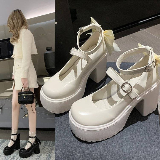 Damen Plateau-Pumps mit dekorativem Riemchen und eleganter Schnalle EB