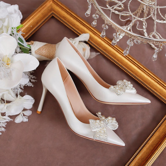 Damen Hochwertige Hochzeitspumps mit Perlenapplikation und raffiniertem Schleifendetail EB