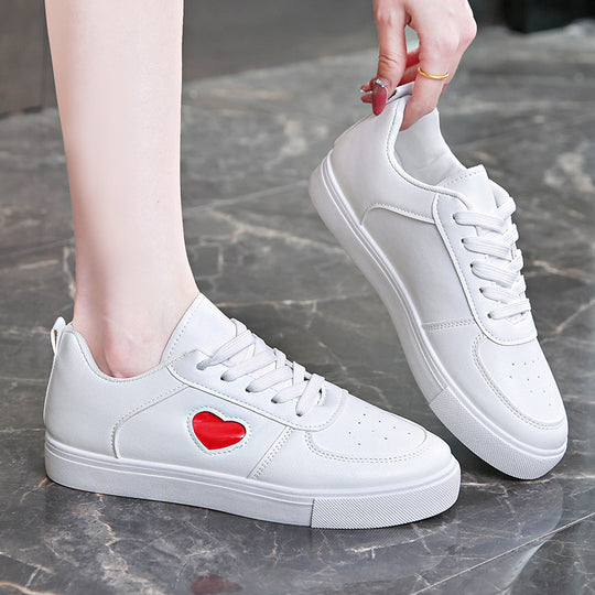 Damen Sneakers mit Herzdetails und komfortabler Dämpfung EB