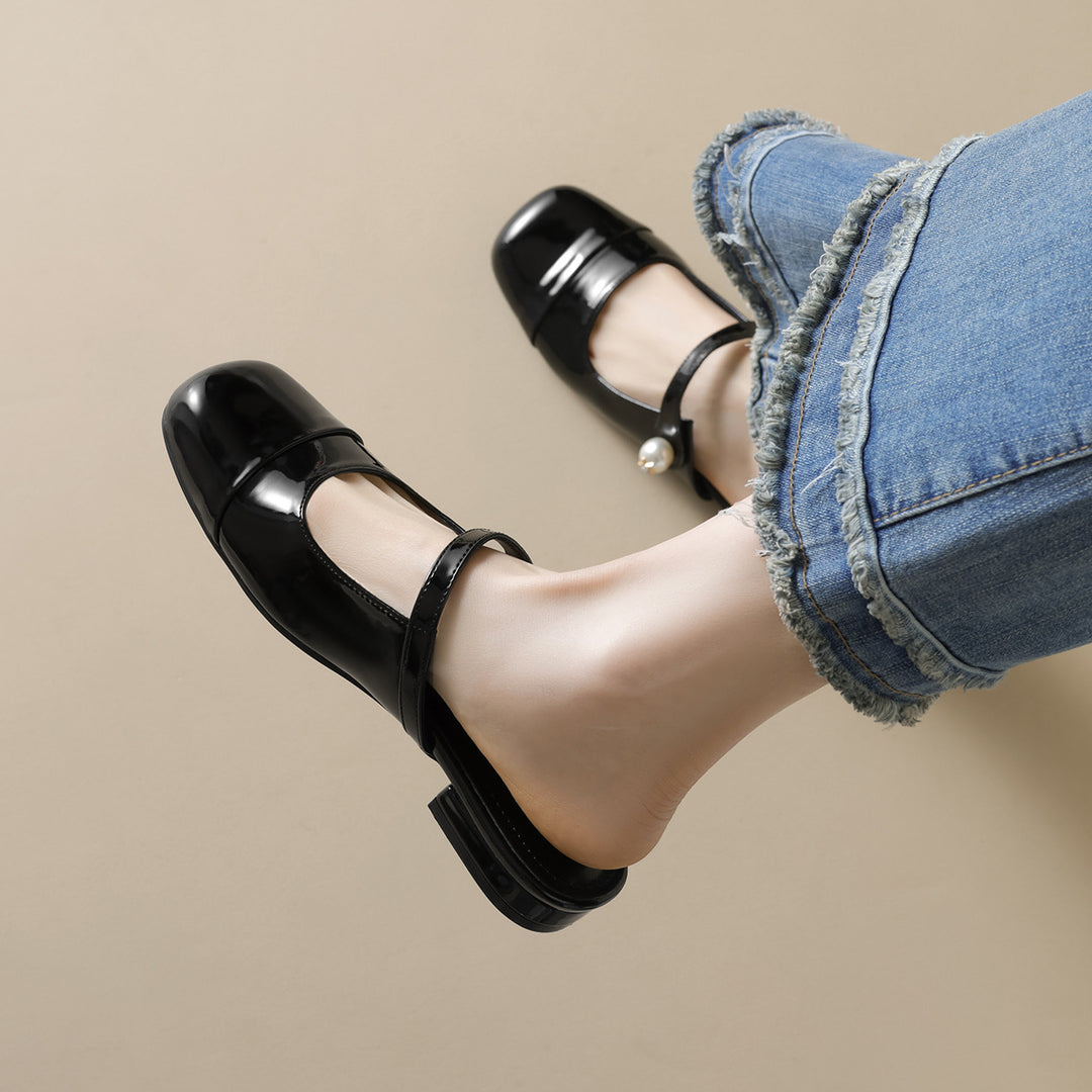 Damen elegante Mules mit modischem Riemen und ansprechendem Farbkontrast EB